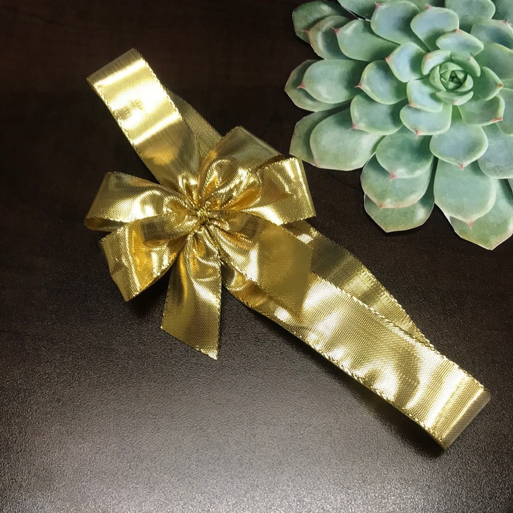 💝FREE when Bundled 💝 Golden Bow 4” fabric bow with elastic adjustment